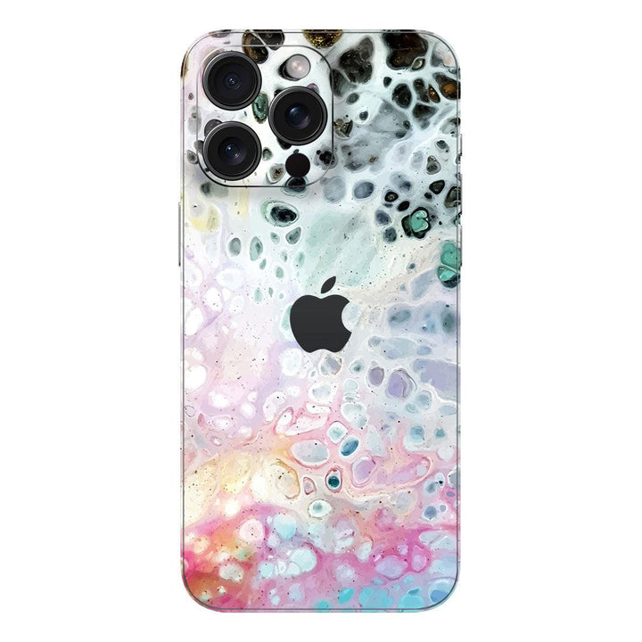 iPhone 15 Pro Max Oil Paint Series Rainbow Waves