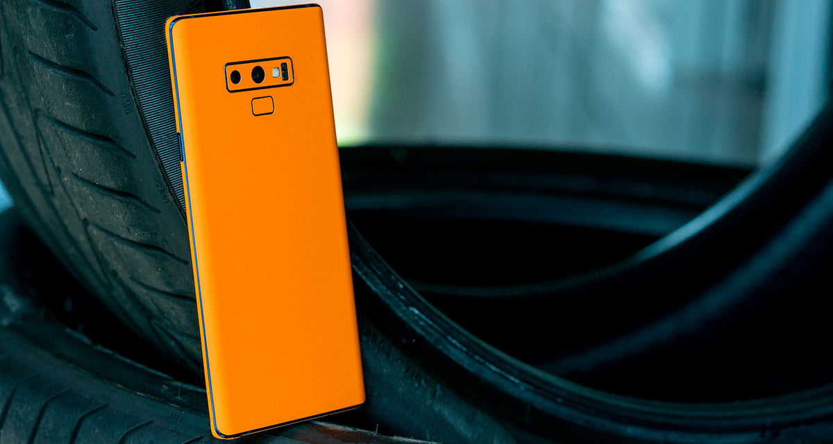 Color Series device skin material and finish detail view 5