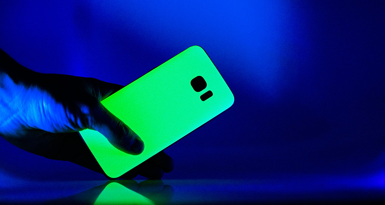 Galaxy Z Fold 4 Green Glow Skin/Wras & Cover – Slickwraps