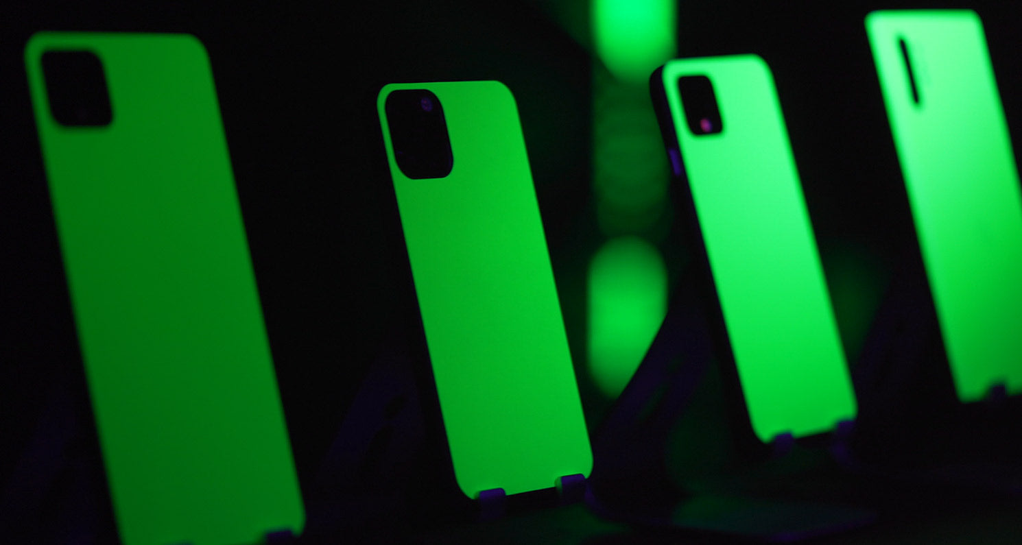 Glow Series device skin material and finish detail view 6