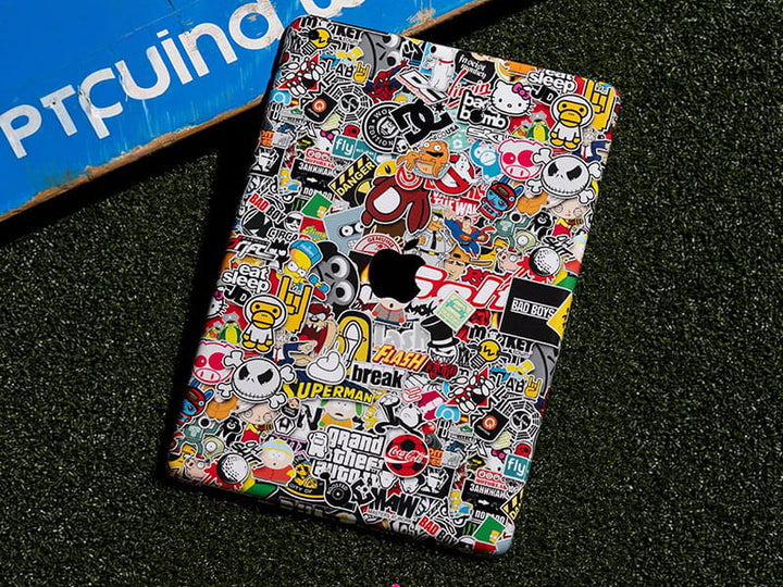Tablet protected with a personalized Slickwraps skin