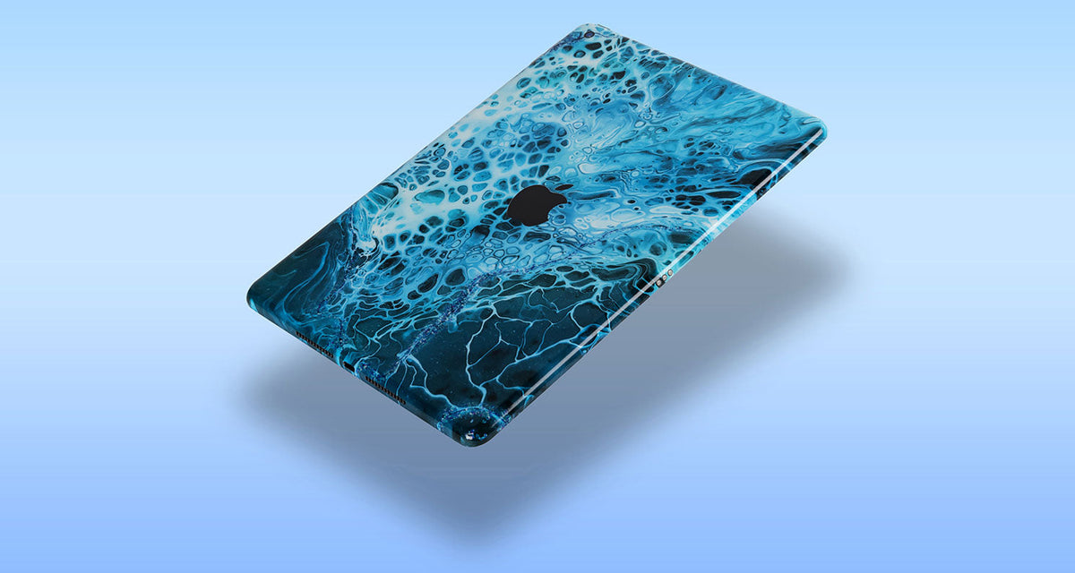 Oil Paint Series device skin material and finish detail view 5