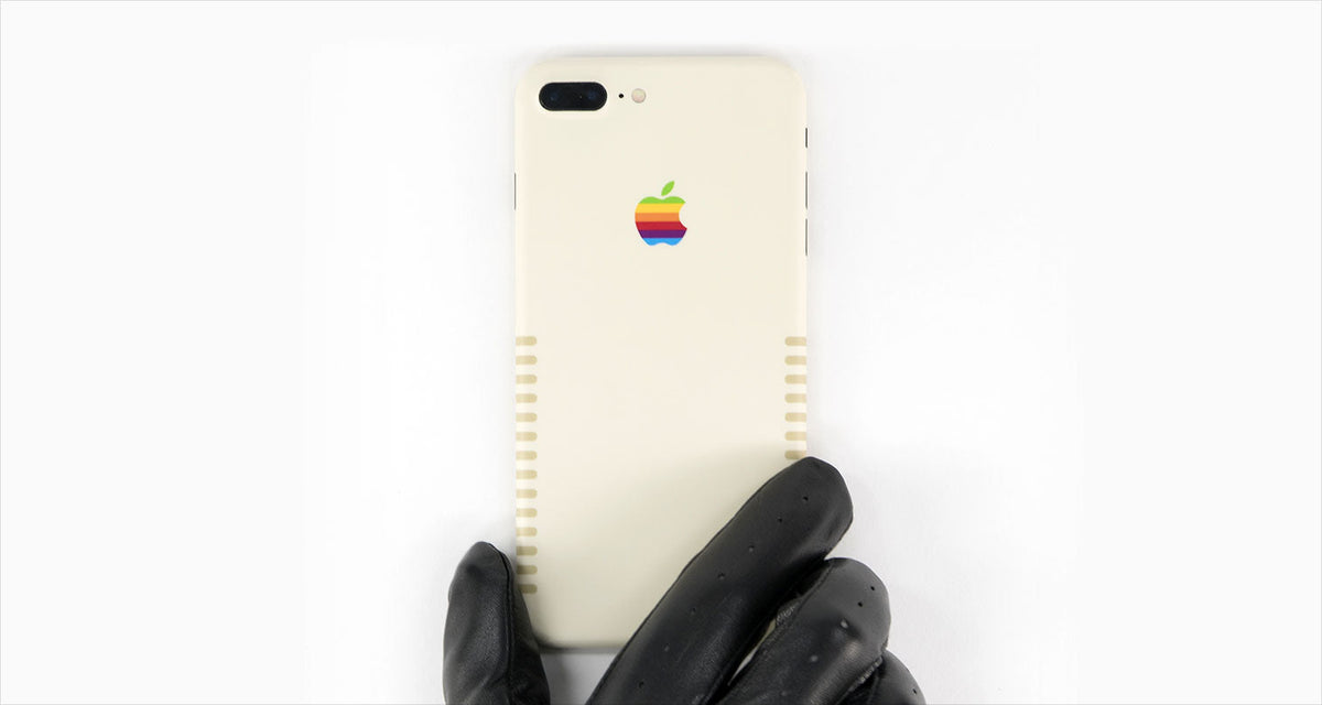 Retro Series device skin material and finish detail view 8