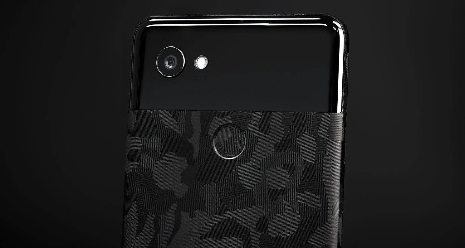 Shade Series device skin material and finish detail view 3