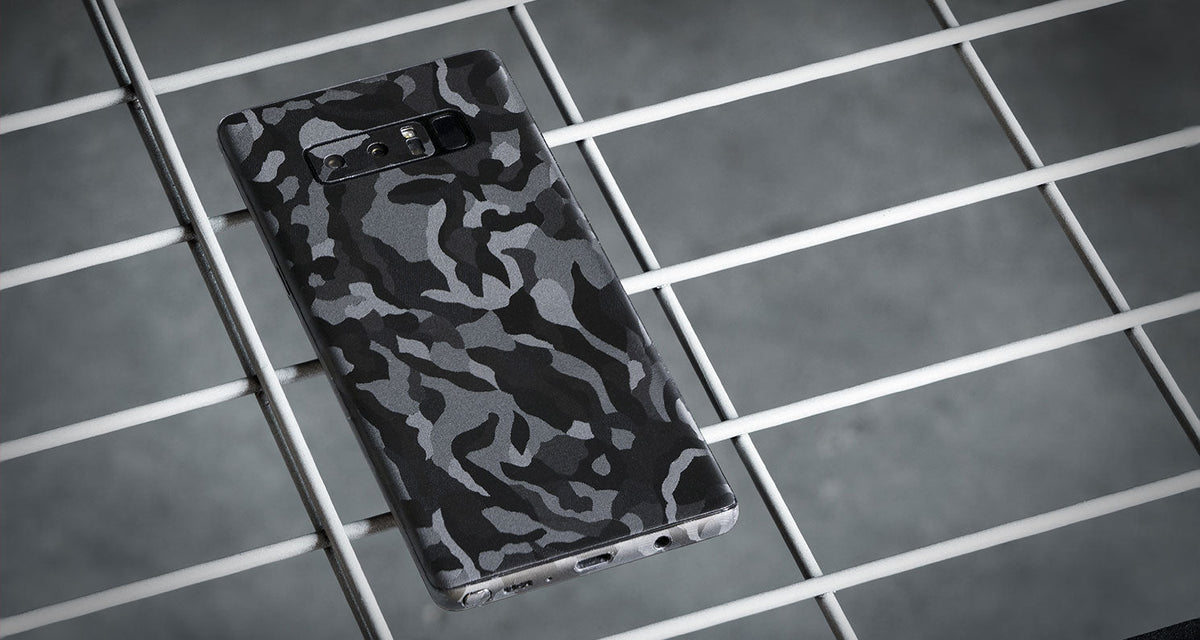 Shade Series device skin material and finish detail view 4