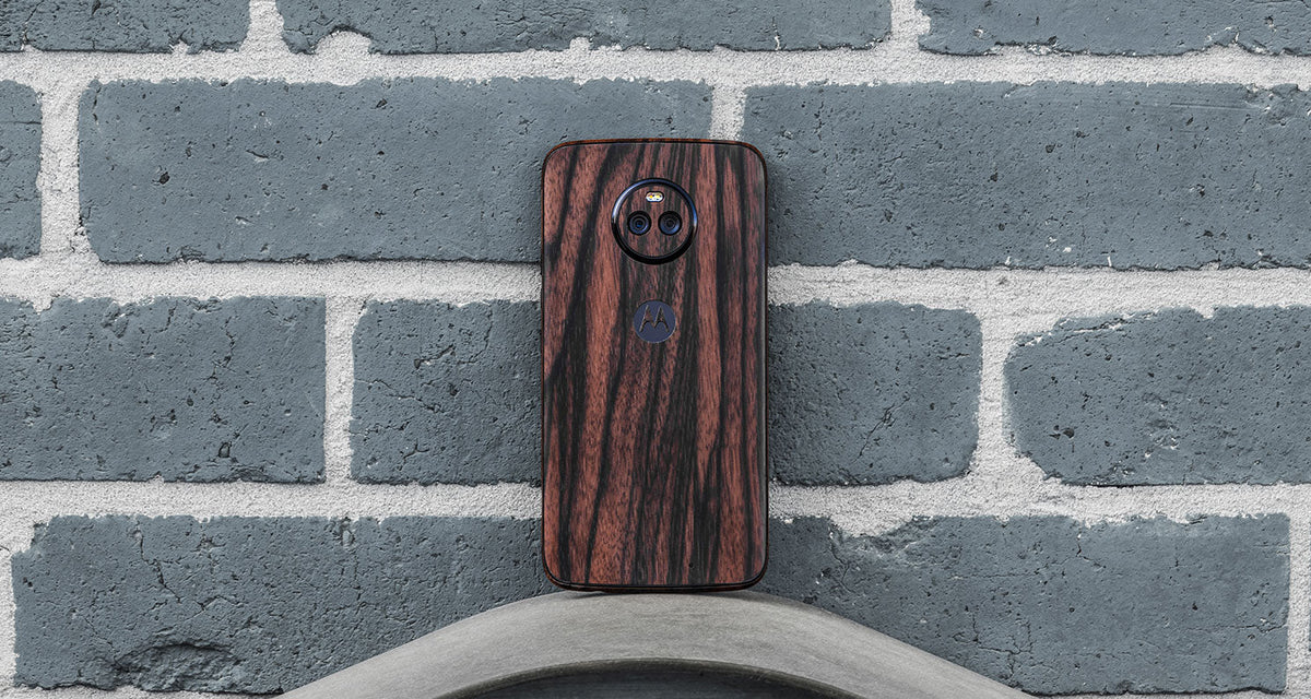Wood Series device skin material and finish detail view 2