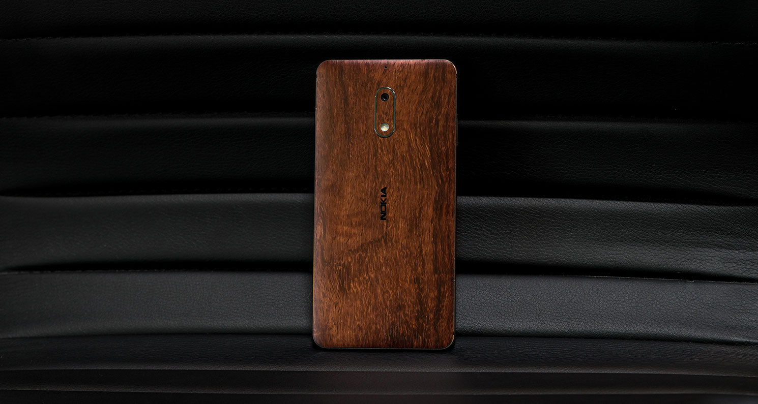 Wood Series device skin material and finish detail view 6