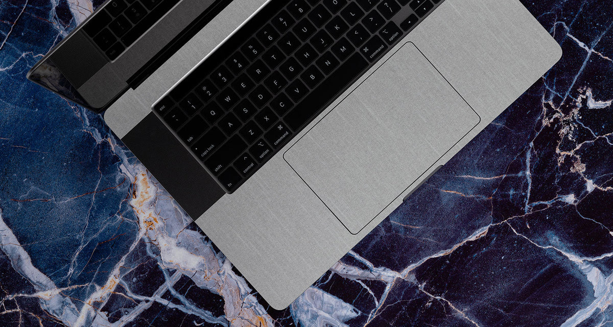Woven Metal Series device skin material and finish detail view 7